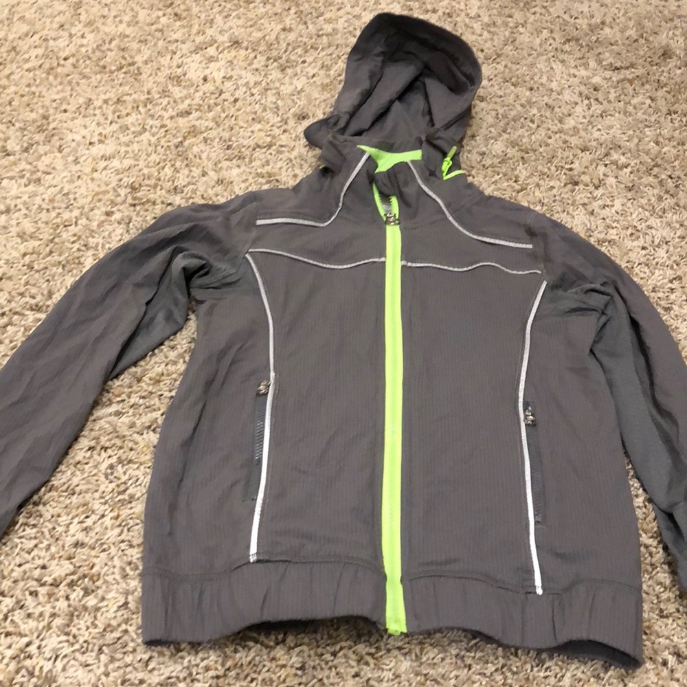 Girls size ivivva grey sweatshirt.